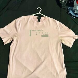H&M Light Pink Graphic Tee